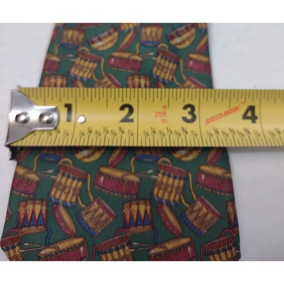 VTG Salvatore Ferragamo Tie Drum Print 100% Silk Green Necktie - Picture 6 of 6